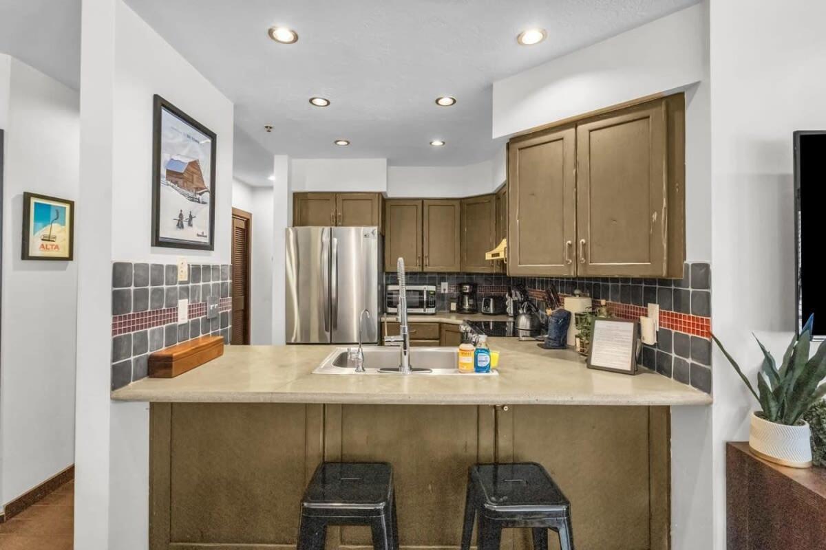 Gorgeous 1Br Steps From Lifts With Private Hot Tub Villa Park City Buitenkant foto